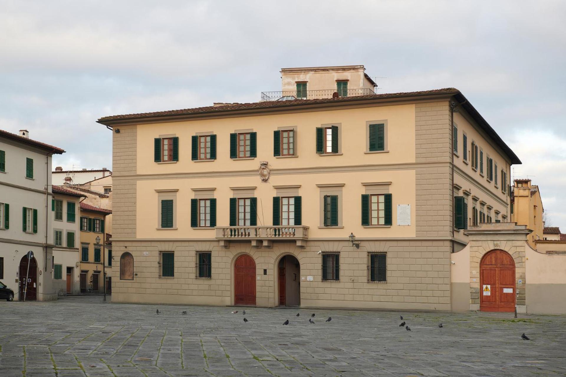 Casa Santo Nome Di Gesu Hotel Florence Exterior photo
