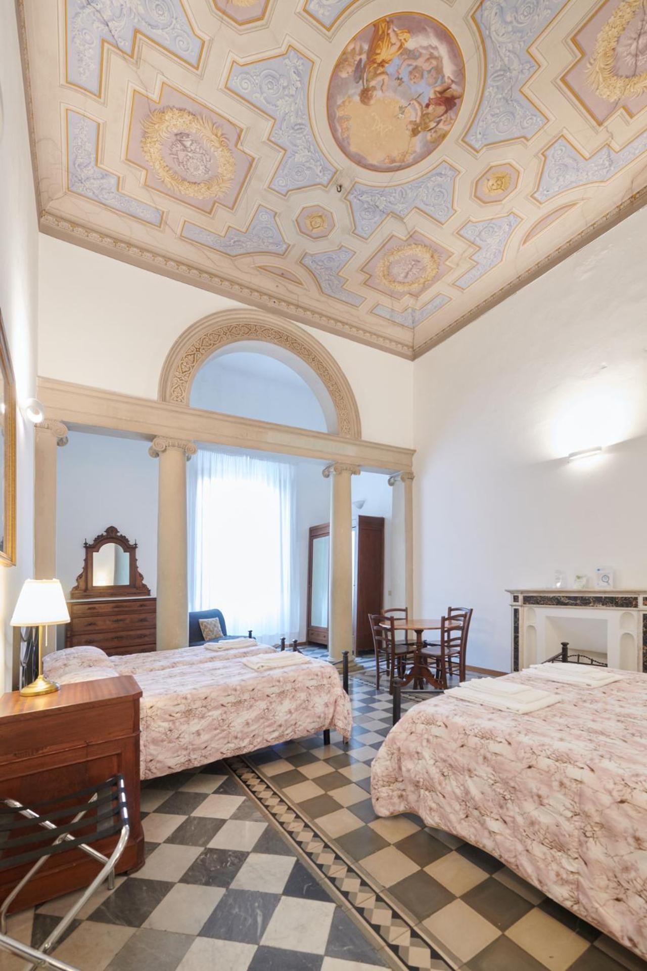 Casa Santo Nome Di Gesu Hotel Florence Exterior photo